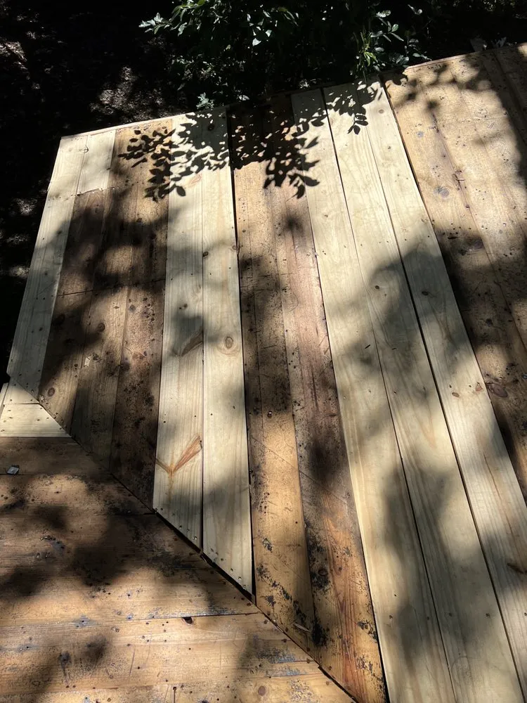 Slide of Donley's Roofing & Construction