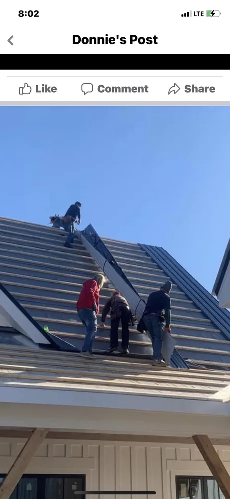 Slide of Donnie Fountain Roofing