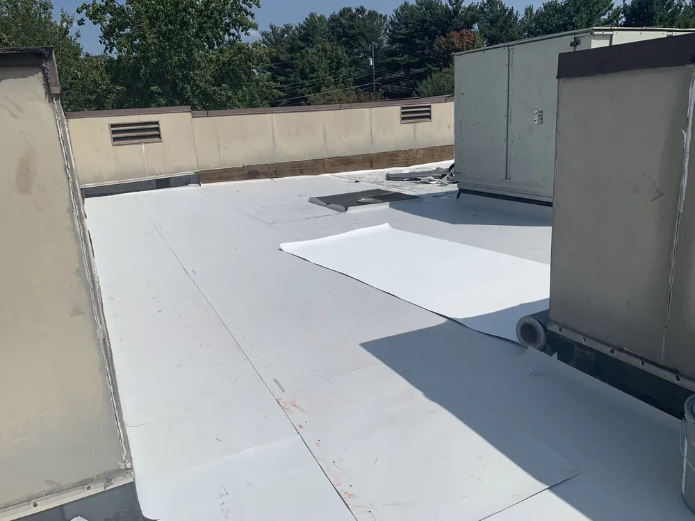 Slide of Doradus Roofing