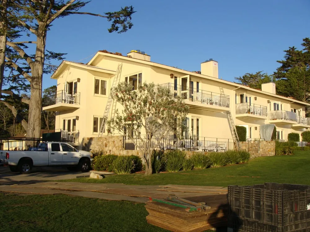 Slide of Dority Roofing