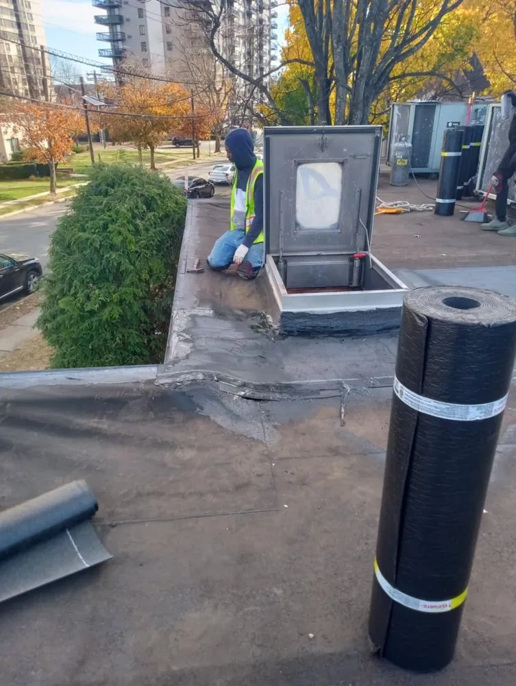 Slide of Dots General Construction & Roofing