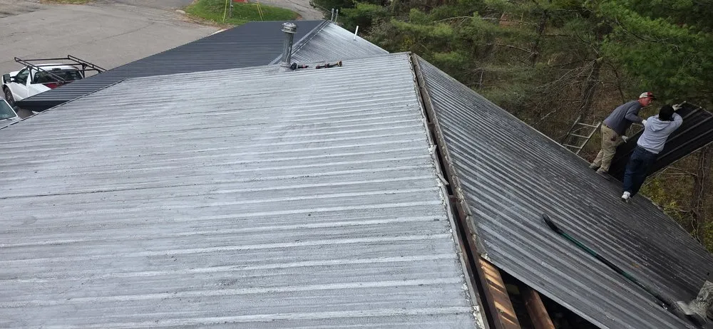 Expert metal roofing installation experts serving Reedsville, OH - Dotson Roofing