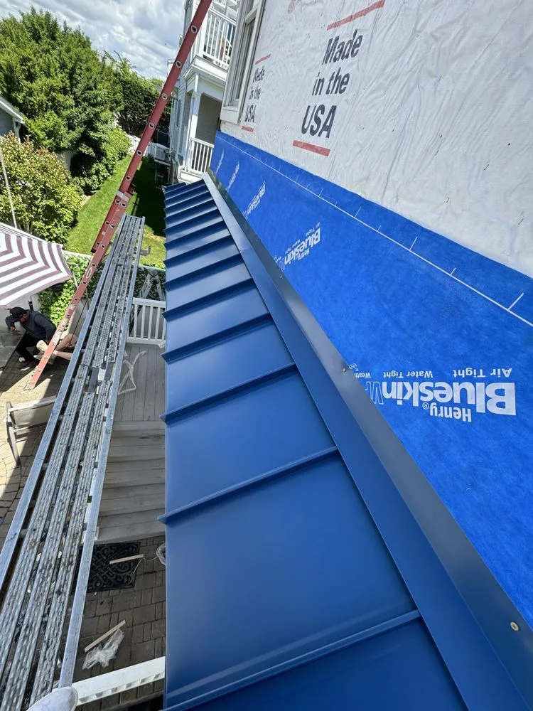 Top-rated residential roofing service in Brokhaven, NY - Double a roofing and chimney