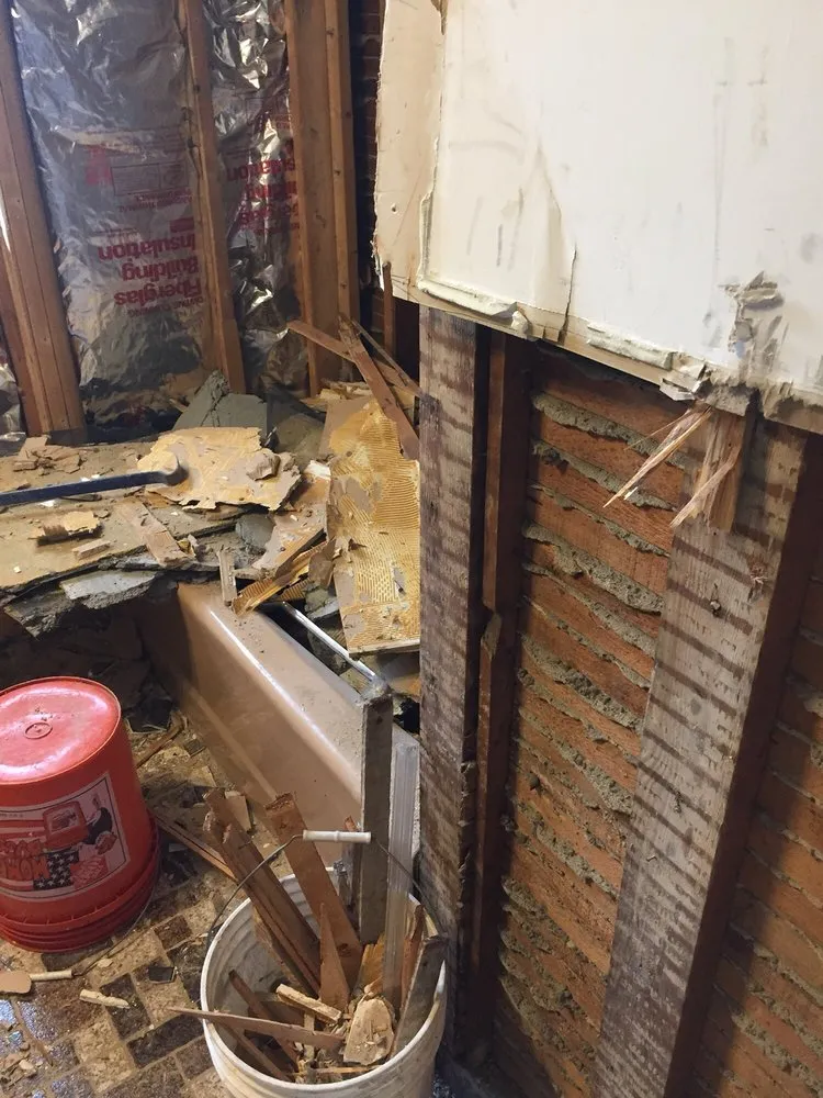 Slide of Double D Construction