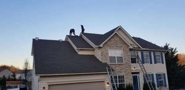 Double D Roofing Logo