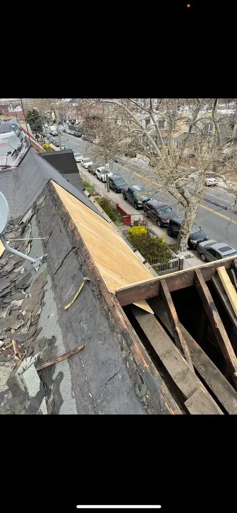 Slide of Double E Roofing and Construction