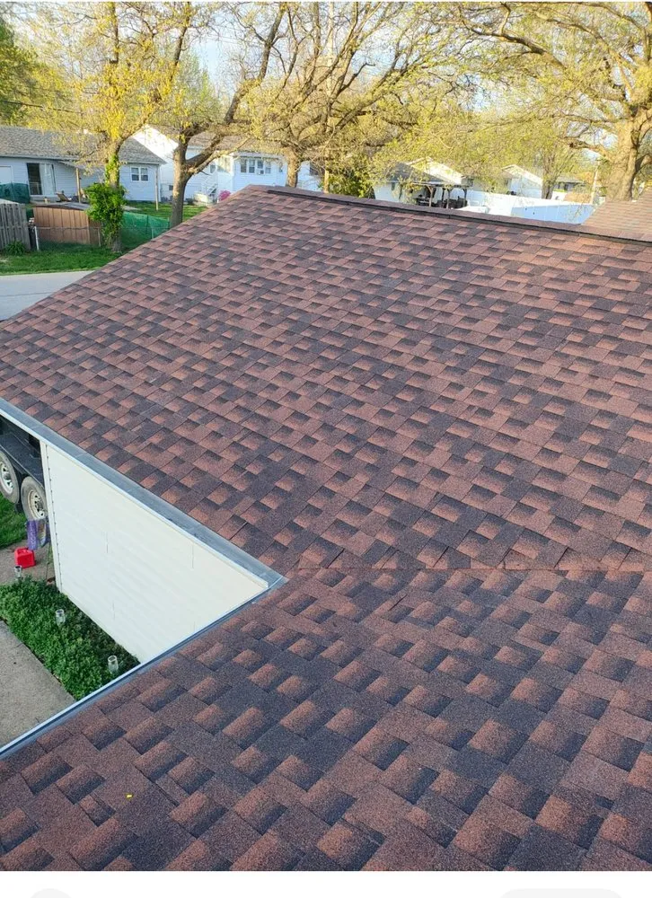 Local roof repair experts serving St. Louis, MO - Double G Roof Repairs & Installations