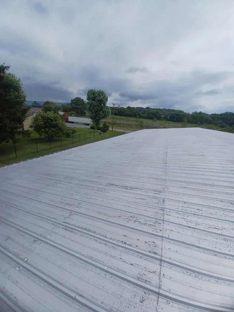 Top-rated roof leak repair in Spring Mills, PA - Double HH Commercial Roofing