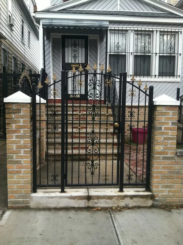 Slide of Double J Contracting