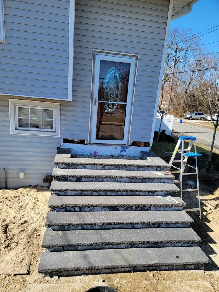 Slide of Double J Contracting