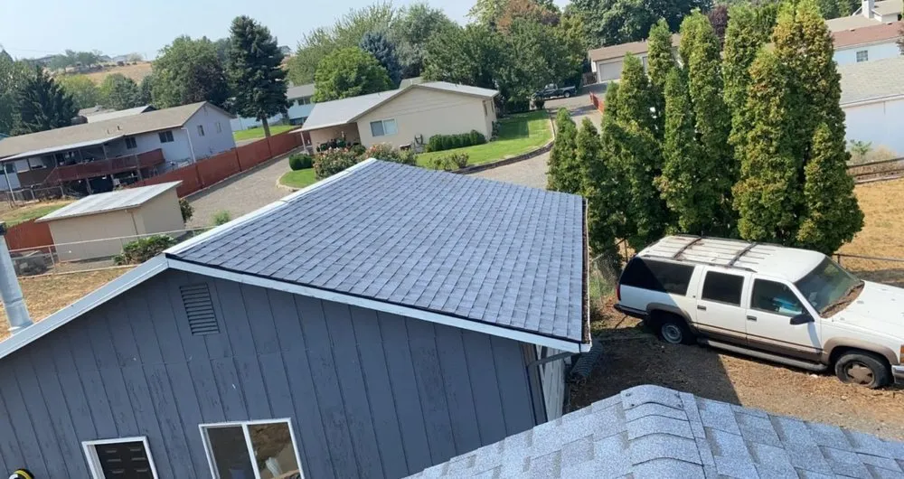 Slide of Double R Roofing