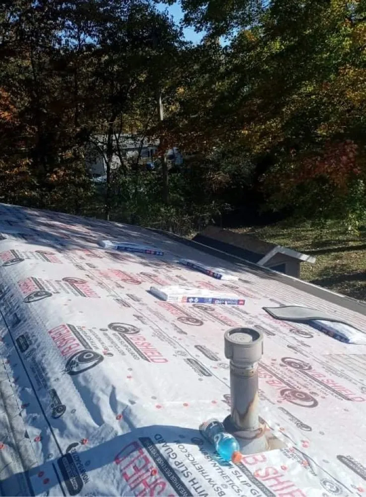 Slide of Double R Roofing
