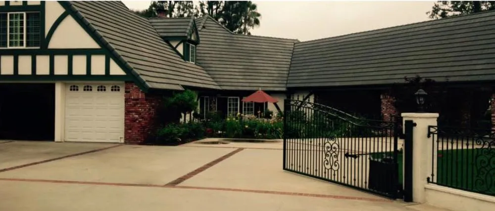 Slide of Douglas Cote Roofing