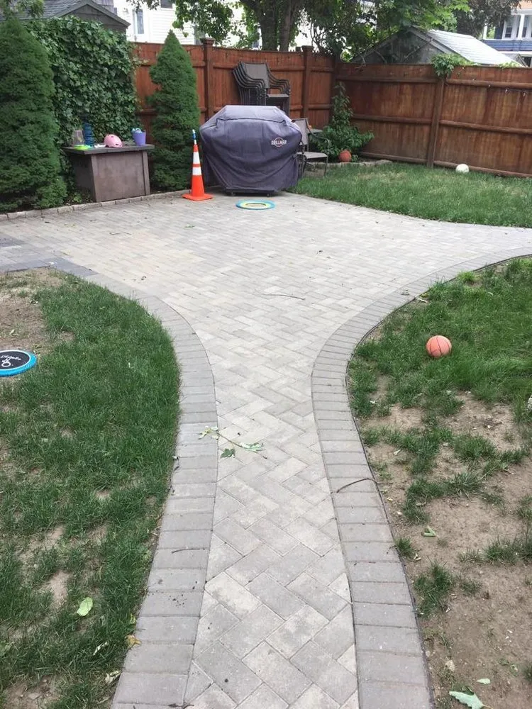 Slide of Dovale Construction