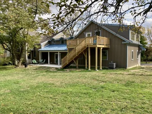 Doylestown Building and Remodeling Company Logo