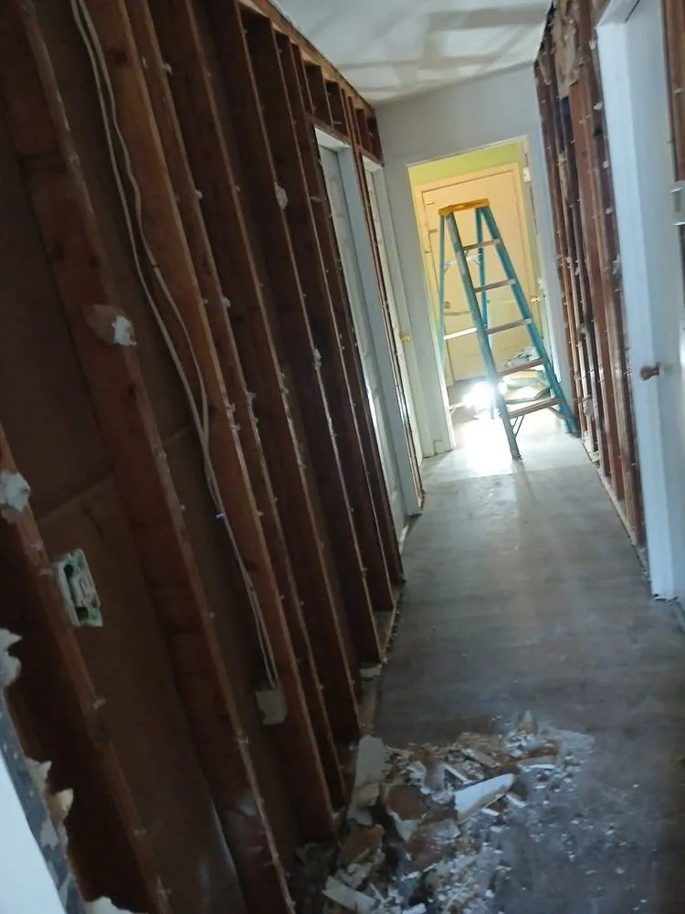 Slide of D&P Home Repair