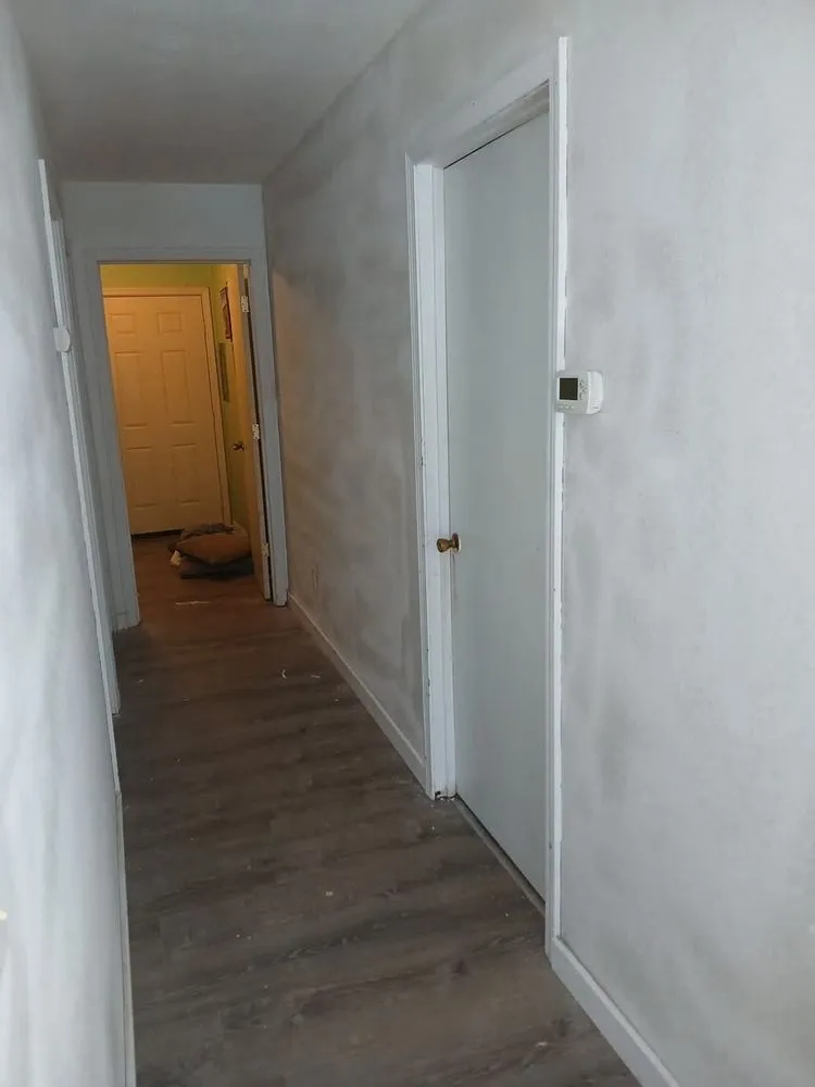 Slide of D&P Home Repair