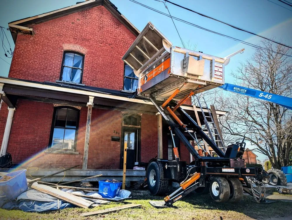 Slide of D&R Construction