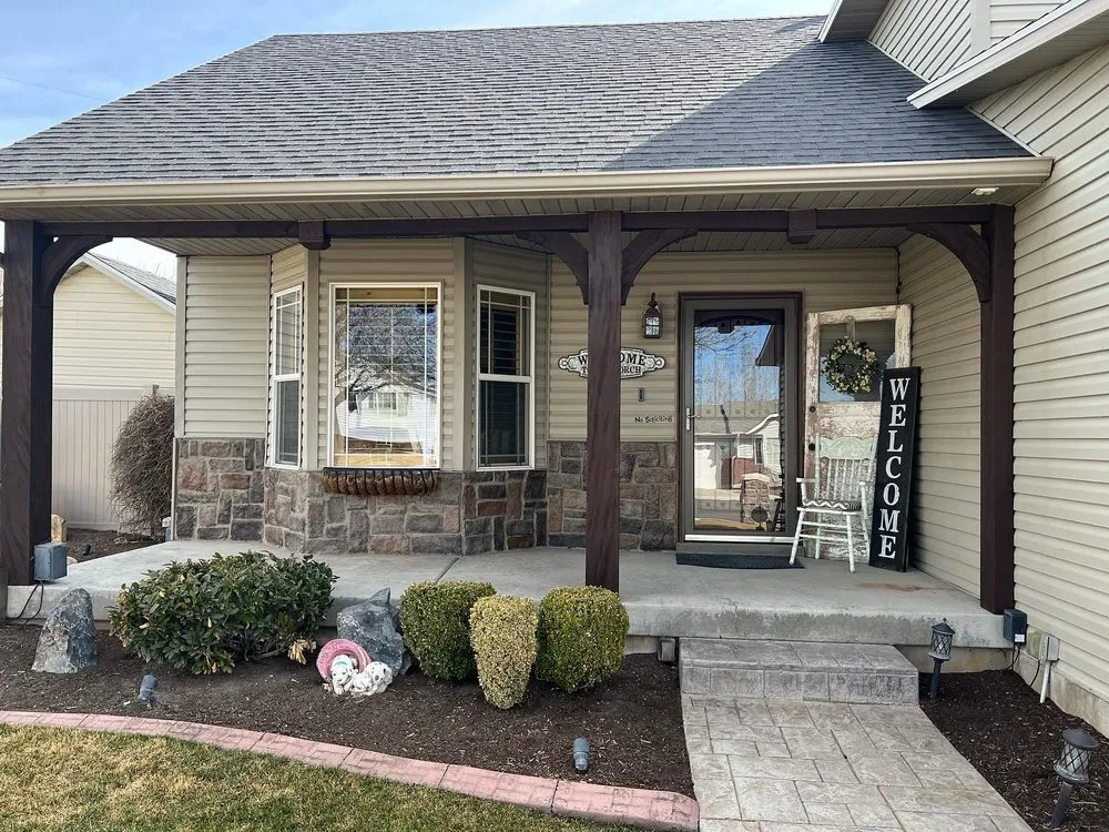 Slide of DR Exteriors