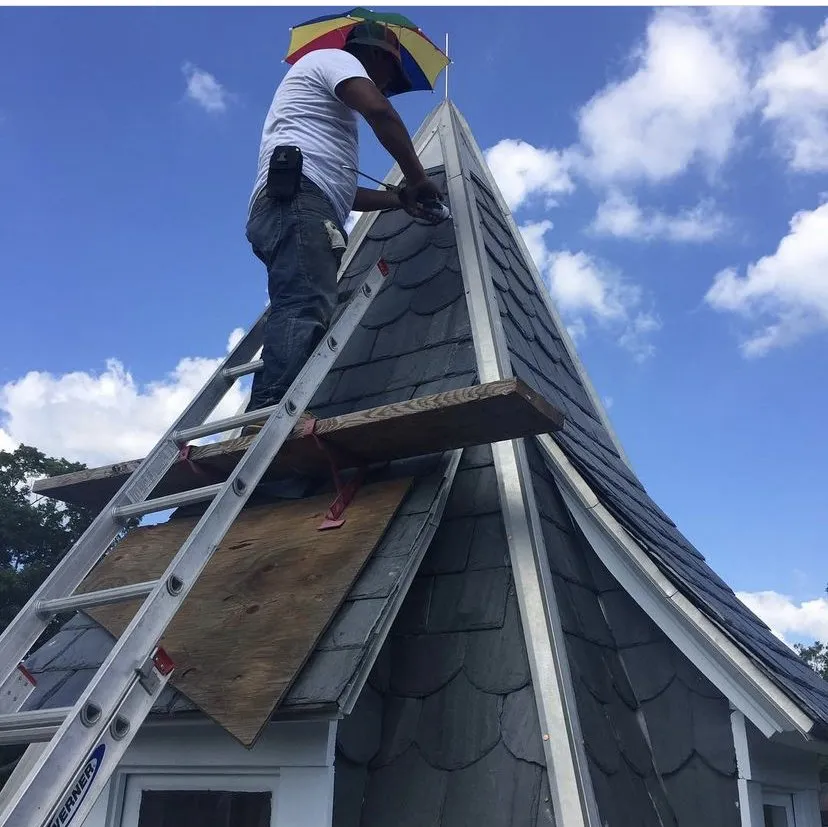 Slide of D&R General Contractor