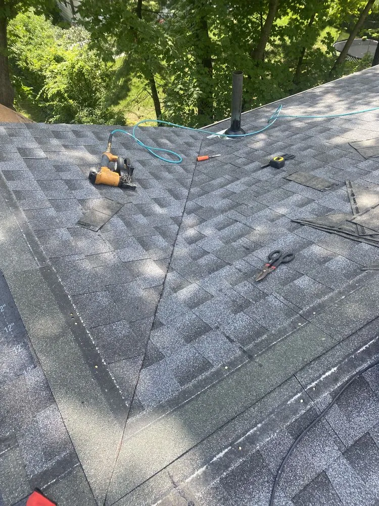 Slide of D&R General Contractor