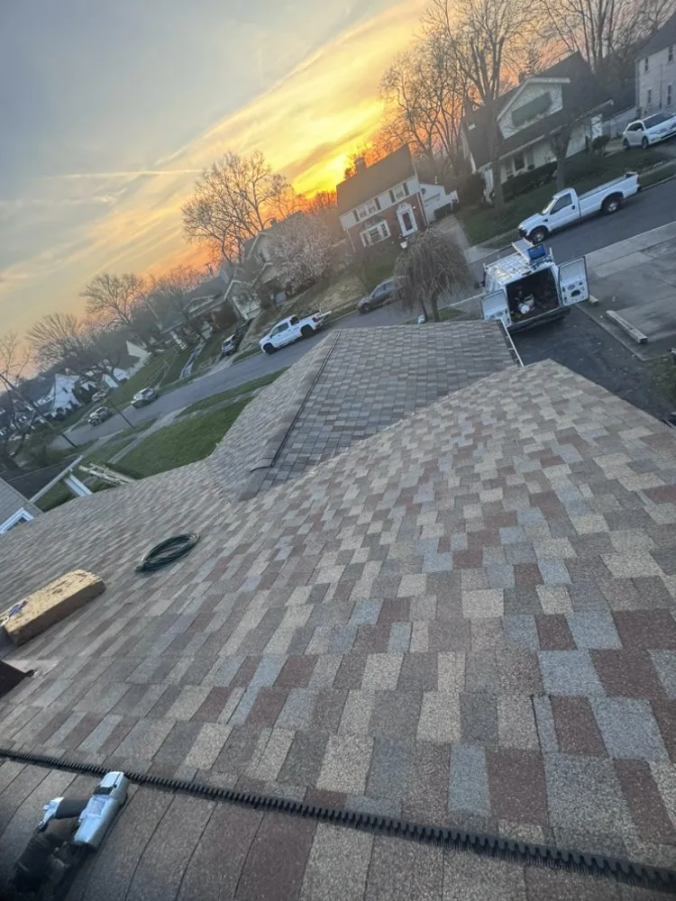 Slide of DR Roofing & Painting