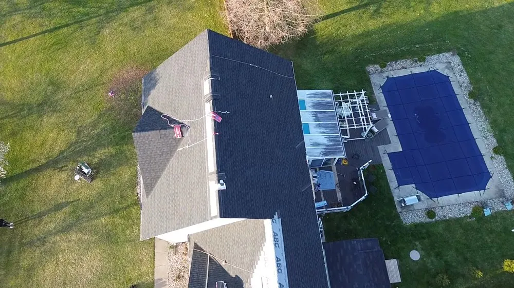 Slide of DR Roofing & Painting