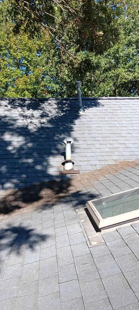 Slide of Drain rite gutter cleaning