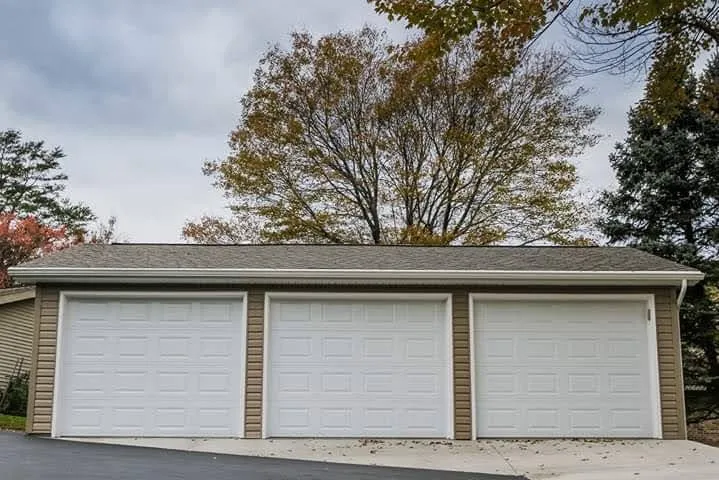 Professional roof installation experts serving Beech Creek, PA - Dream Building Solutions