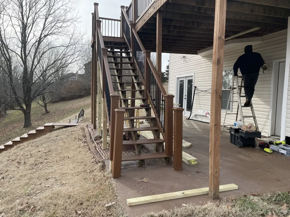 Licensed flat roof repair experts serving Hasty, AR - Dream Decks by T&T Services