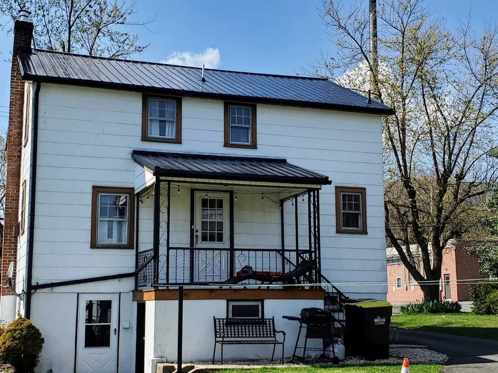 Trusted roof installation for fast service in Narvon, PA by Dream Exterior