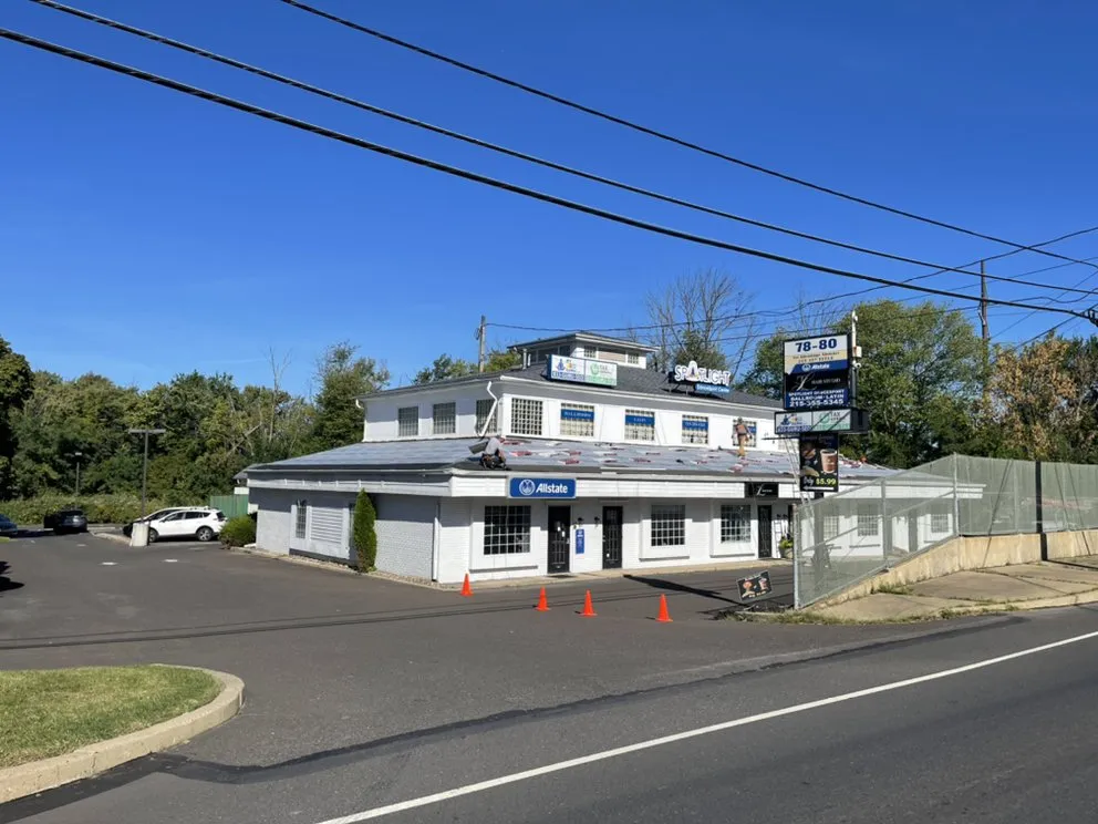 Slide of DreamLine Roofing