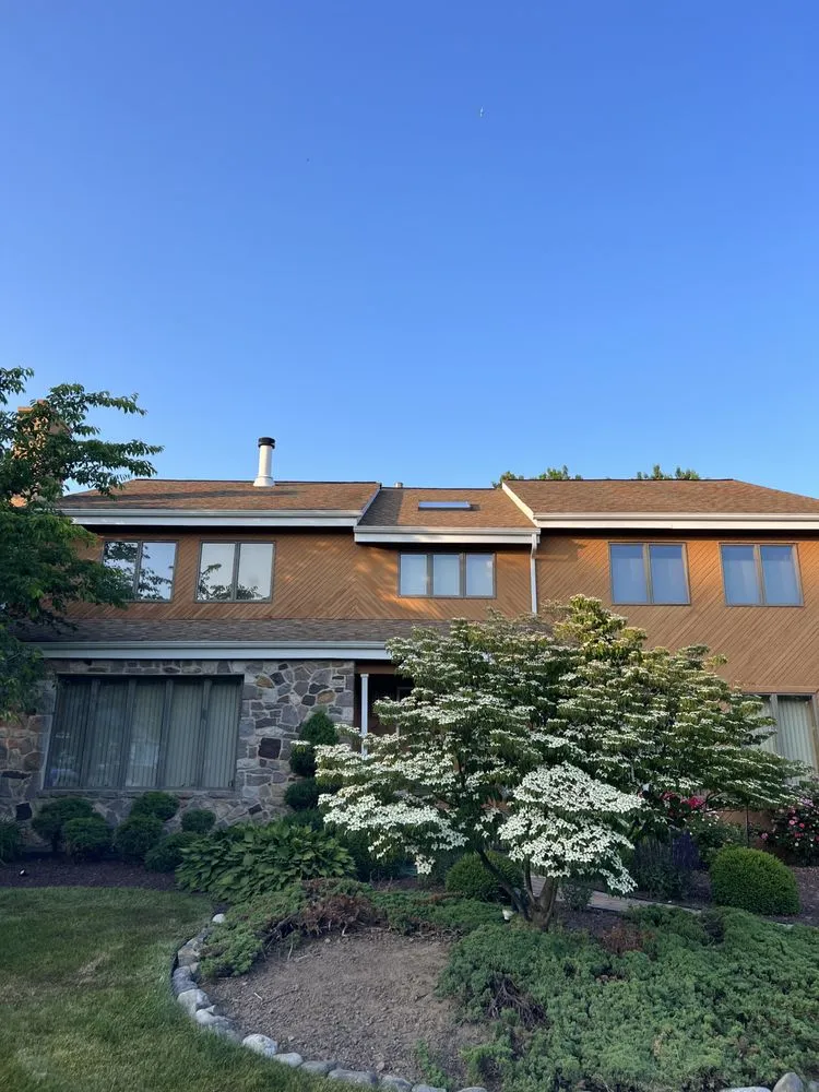 Slide of DreamLine Roofing