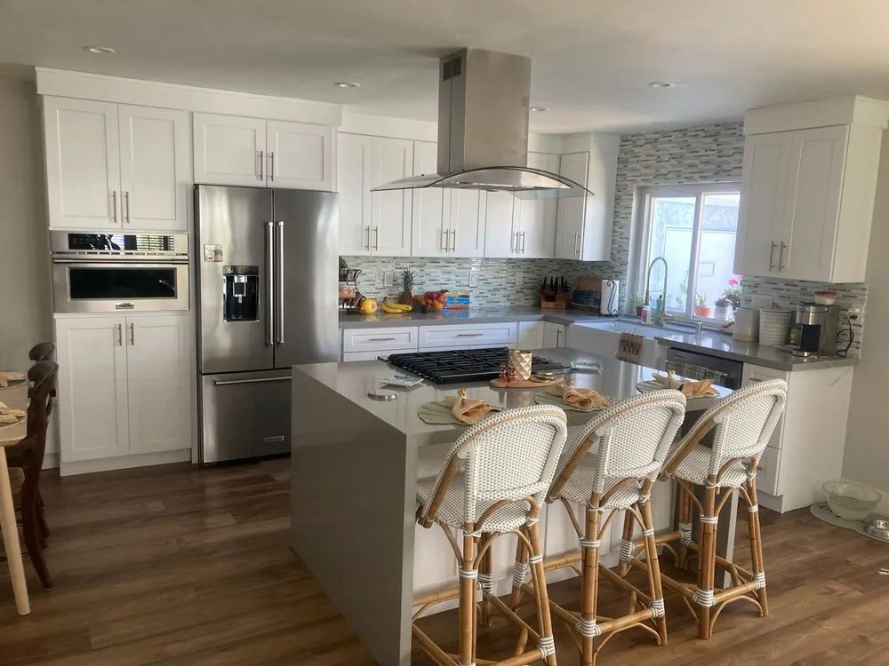 Expert roof repair in San Fernando Valley, CA by Dreamliner Construction