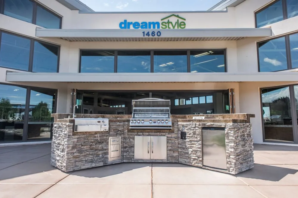 Slide of Dreamstyle Remodeling