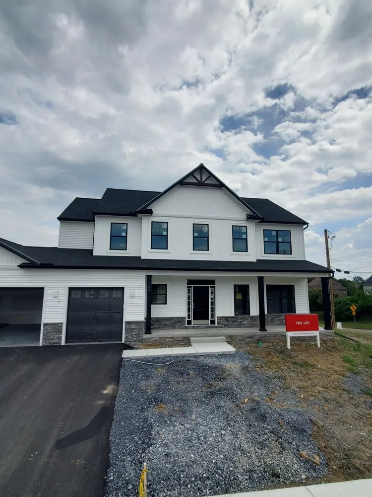 Top-rated roof replacement experts serving Millerstown, PA - Dreamwork Exteriors