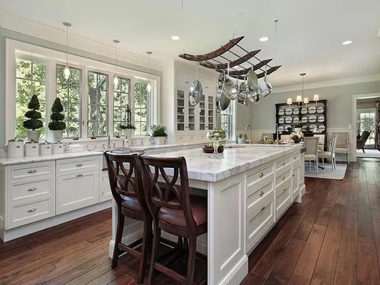 DRI Construction Logo