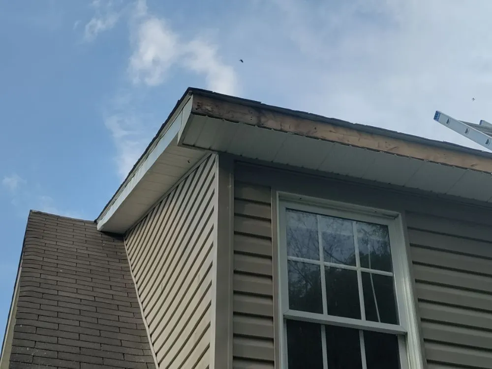 Slide of DRL Roofing Service