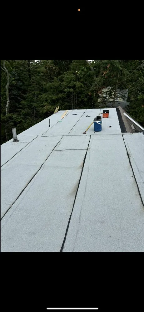 Slide of DRO Roofing