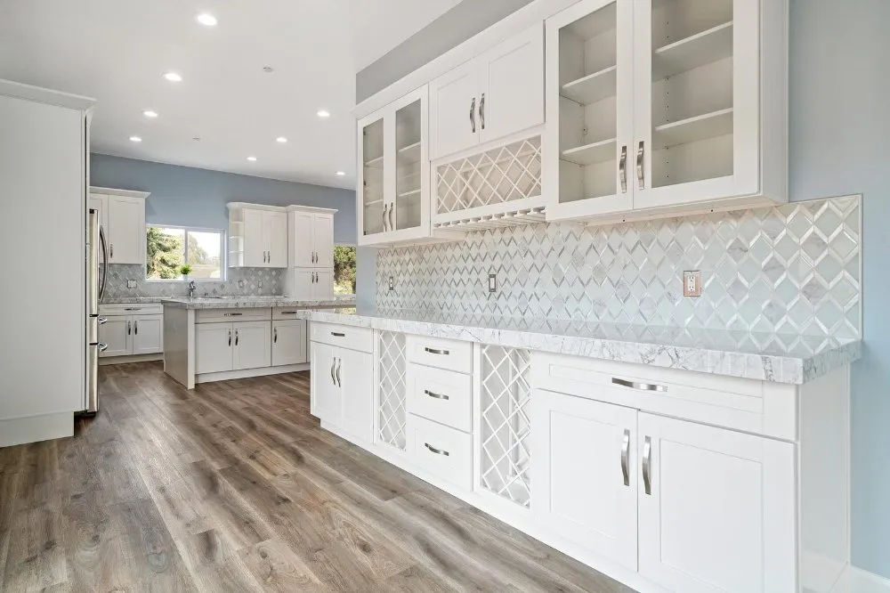 Slide of DRV REMODELING & CONSTRUCTION