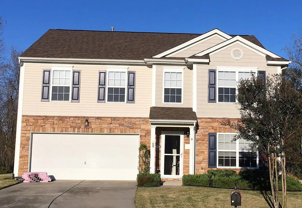 Slide of Dry Sky Roofing