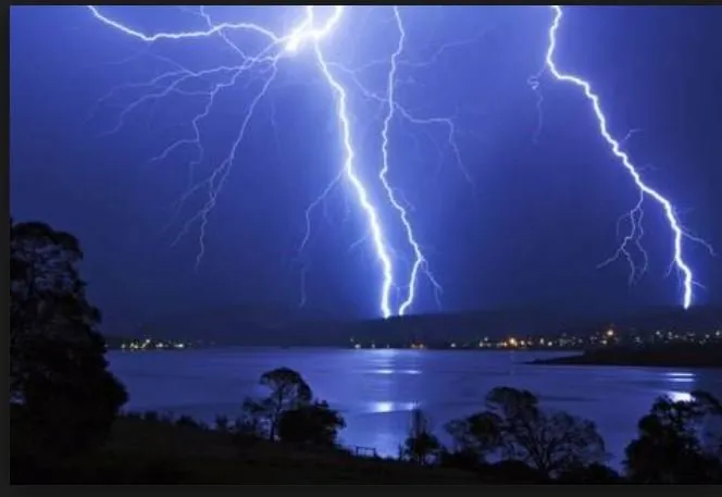 Slide of Dry Sky Roofing
