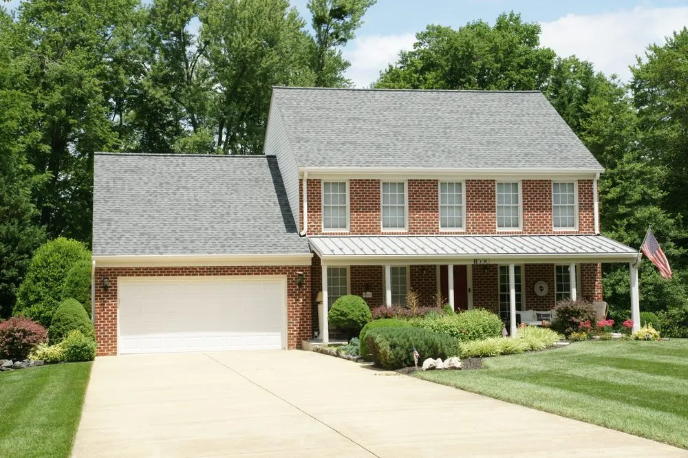 Slide of DryHome Roofing & Siding