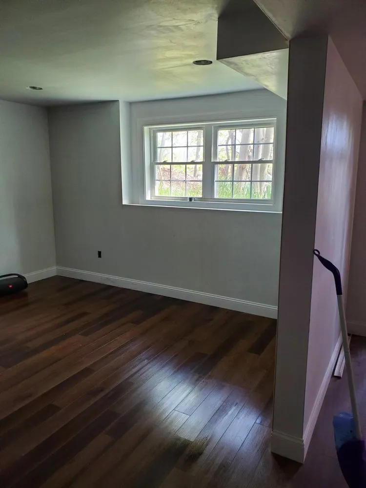 Slide of D&T Construction