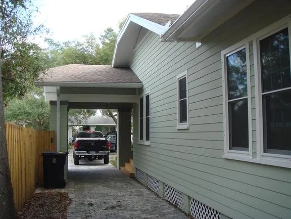 Slide of DT Contracting