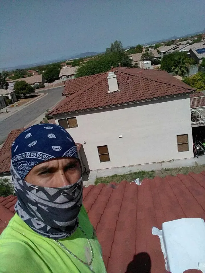 Slide of D&T Roofing and Waterproofing