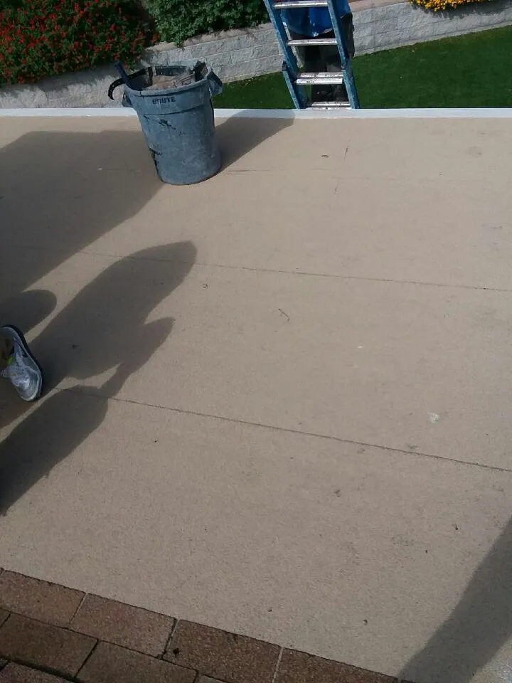 Slide of D&T Roofing and Waterproofing