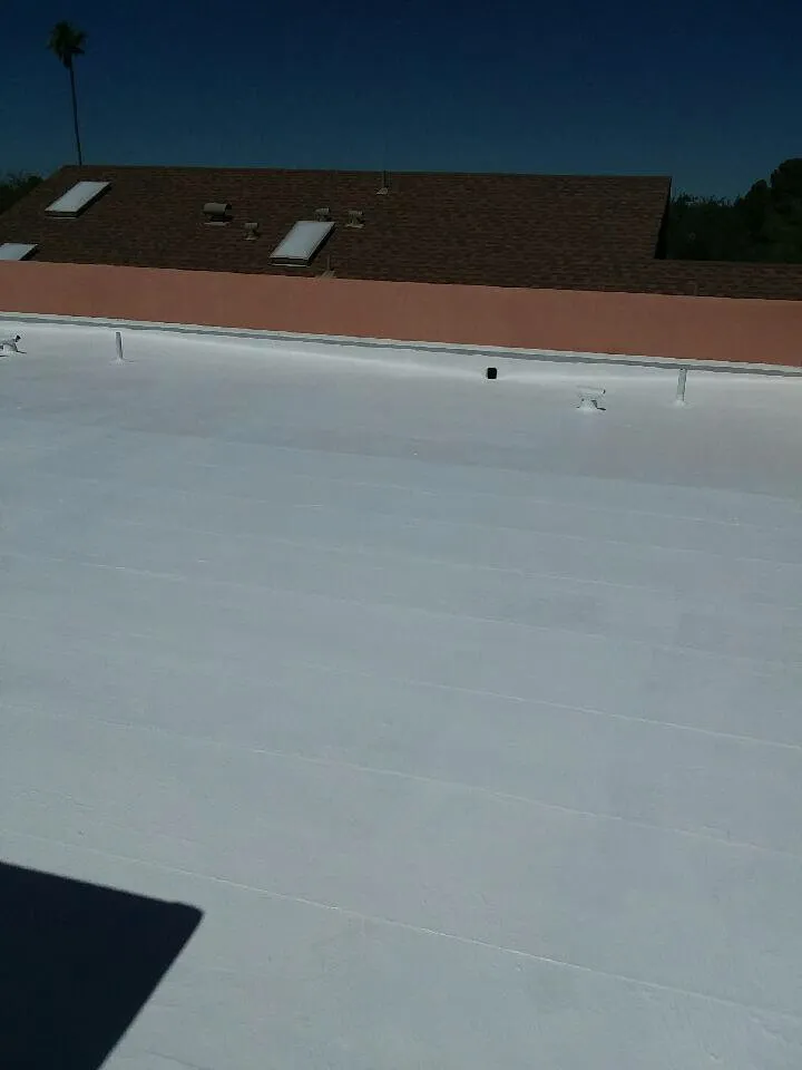 Slide of D&T Roofing and Waterproofing
