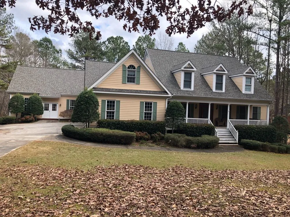 Slide of Duck Back Roofing & Exteriors