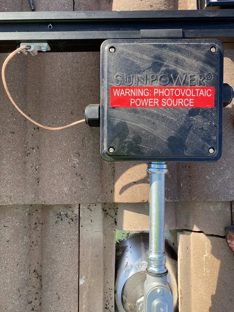 Slide of Duckys Foot Work